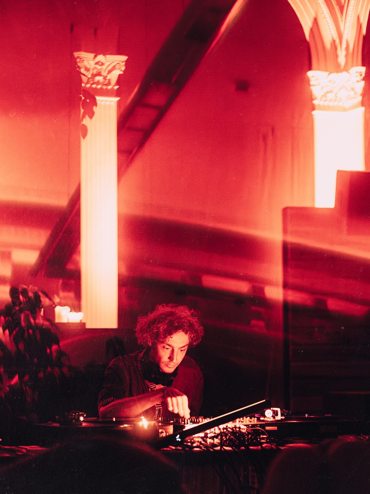 Velvet Ambient image #04